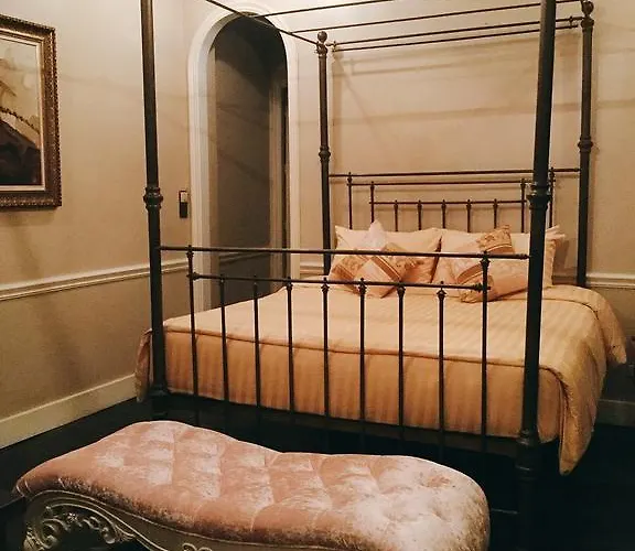Eugenia & 5* Bangkok