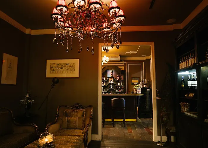 Eugenia & Hotel 5*